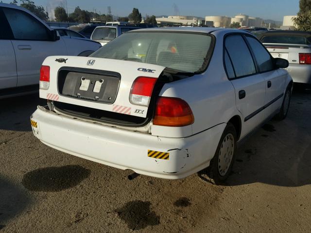 2HGEJ6623VH558105 - 1997 HONDA CIVIC DX WHITE photo 4