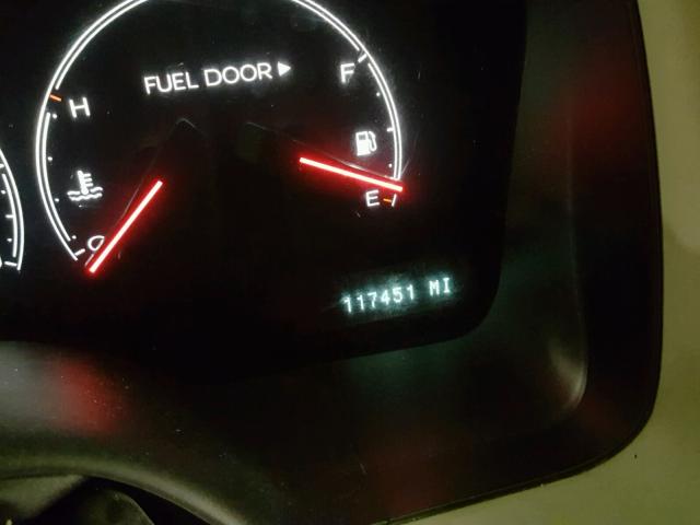 5LMEU78H43ZJ35004 - 2003 LINCOLN AVIATOR 银色 照片 8