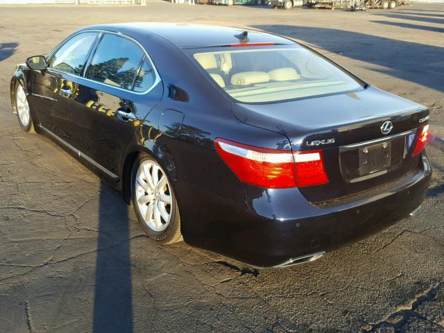 JTHGL46F985027378 - 2008 LEXUS LS 460L BLUE photo 3