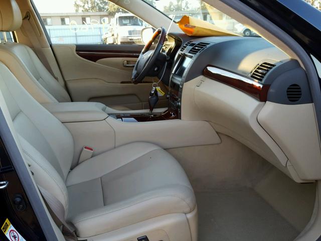 JTHGL46F985027378 - 2008 LEXUS LS 460L BLUE photo 5