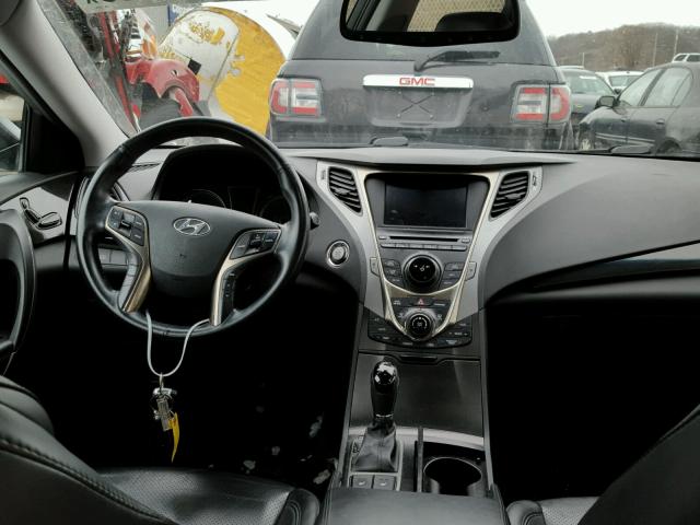 KMHFG4JG1DA231087 - 2013 HYUNDAI AZERA BLACK photo 9