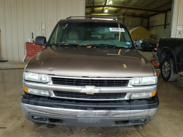 1GNEC13Z03R215365 - 2003 CHEVROLET TAHOE C150 TAN photo 9