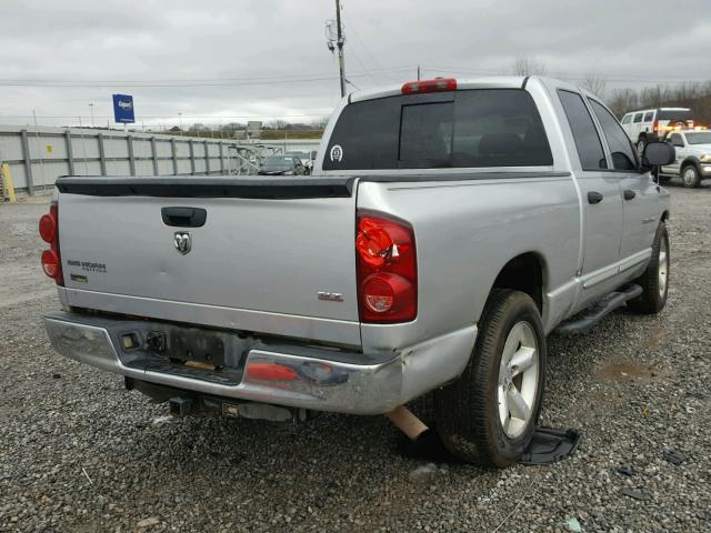 1D7HA18PX7J520384 - 2007 DODGE RAM 1500 S SILVER photo 4