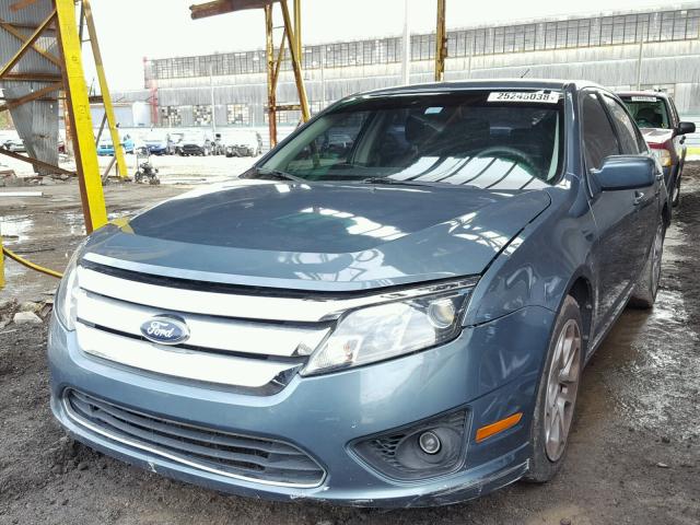 3FAHP0HA0BR267546 - 2011 FORD FUSION SE BLUE photo 2