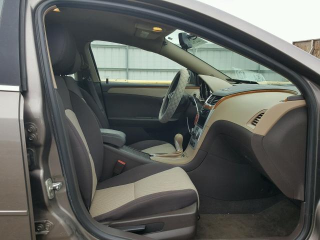 1G1ZC5EBXAF266350 - 2010 CHEVROLET MALIBU 1LT 棕色 照片 5