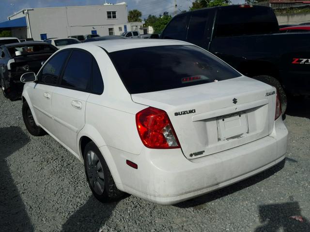 KL5JD56Z86K418952 - 2006 SUZUKI FORENZA WHITE photo 3