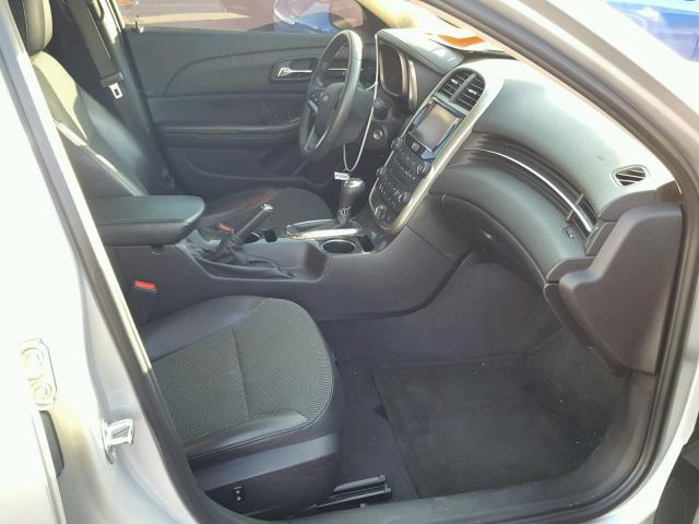 1G11C5SAXGF130687 - 2016 CHEVROLET MALIBU LIM 银色 照片 5