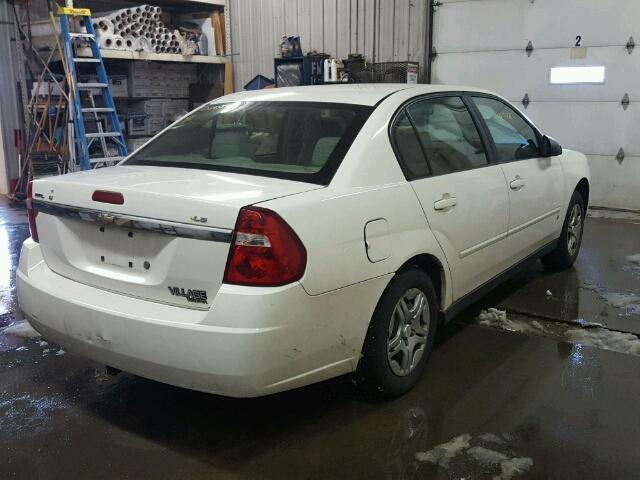 1G1ZS51F06F230282 - 2006 CHEVROLET MALIBU LS WHITE photo 4