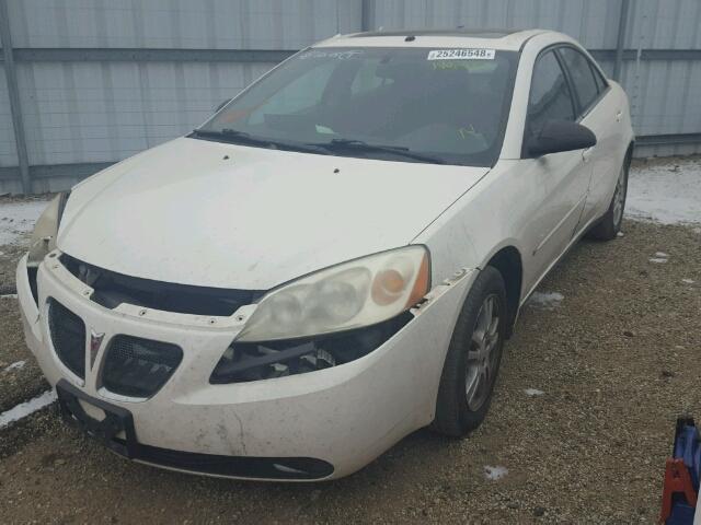 1G2ZG558464184508 - 2006 PONTIAC G6 SE1 WHITE photo 2