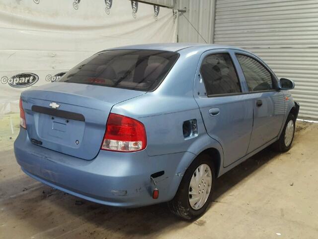 KL1TD52674B203792 - 2004 CHEVROLET AVEO BLUE photo 4