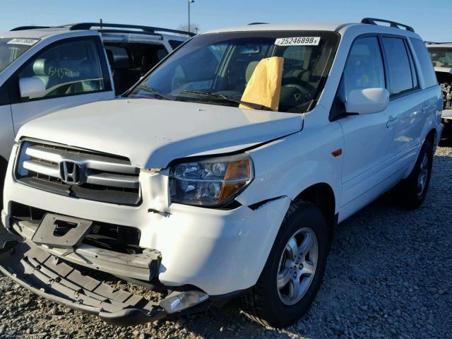 2HKYF18486H501793 - 2006 HONDA PILOT EX WHITE photo 2