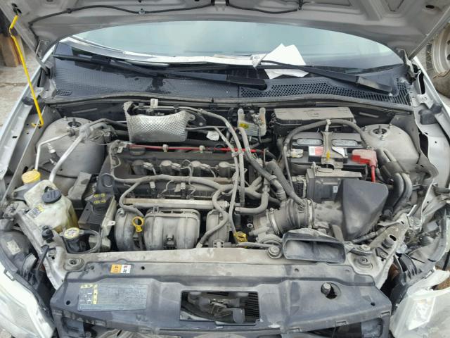 1FAHP35N08W285365 - 2008 FORD FOCUS SE GRAY photo 7