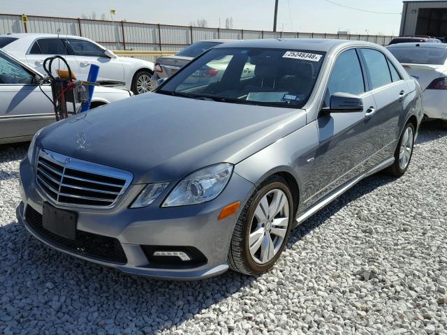 WDDHF2EB0BA419038 - 2011 MERCEDES-BENZ E 350 BLUE GRAY photo 2