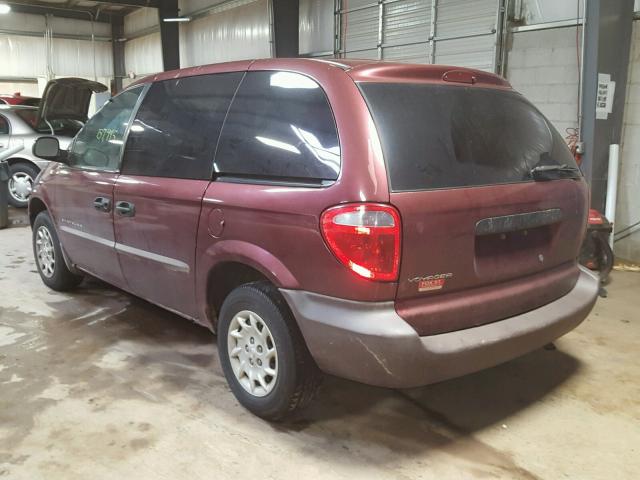 1C8GJ25G41B120353 - 2001 CHRYSLER VOYAGER MAROON photo 3