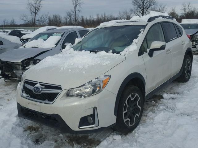 JF2GPANC2GH313003 - 2016 SUBARU CROSSTREK WHITE photo 2