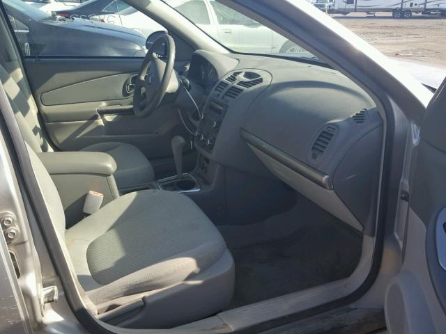 1G1ZS58NX8F145188 - 2008 CHEVROLET MALIBU LS SILVER photo 5