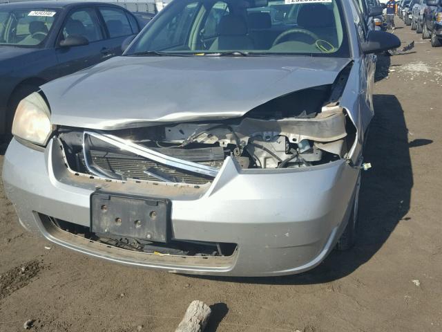 1G1ZS58NX8F145188 - 2008 CHEVROLET MALIBU LS SILVER photo 9