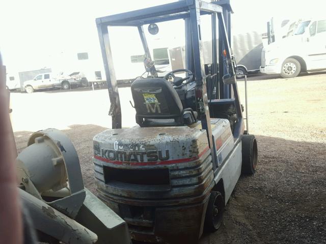 N0V1N187978 - 1989 KOMO FORKLIFT SILVER photo 4