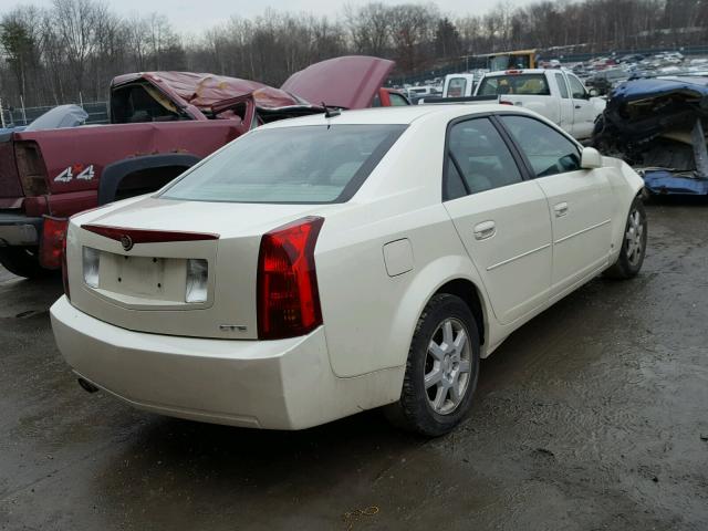 1G6DM57T570114463 - 2007 CADILLAC CTS WHITE photo 4