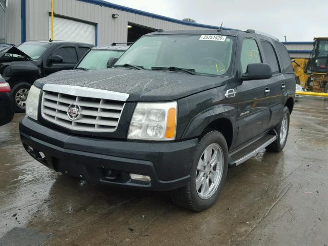 1GYEK63N55R163556 - 2005 CADILLAC ESCALADE L BLACK photo 2