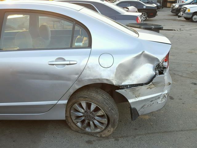 19XFA16869E015634 - 2009 HONDA CIVIC EX ვერცხლისფერი ფოტო 9