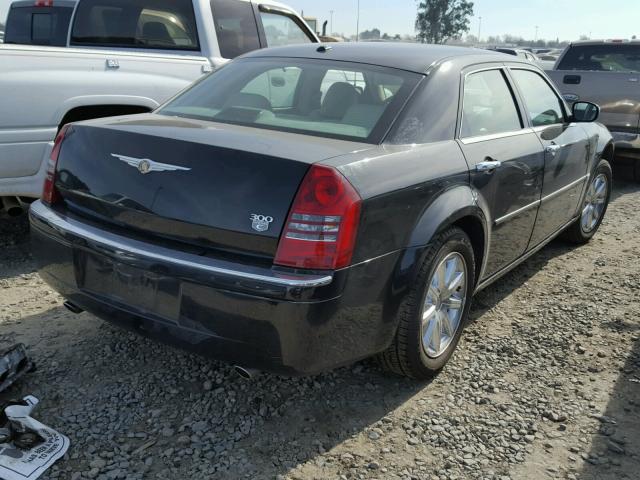 2C3LA63H47H658932 - 2007 CHRYSLER 300C BLACK photo 4