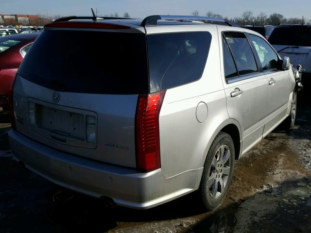 1GYEE63A880104403 - 2008 CADILLAC SRX SILVER photo 4