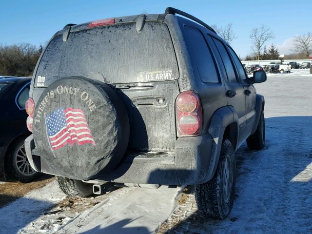 1J4GL48K92W315411 - 2002 JEEP LIBERTY SP BLACK photo 4