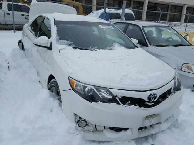 4T1BF1FK3CU567821 - 2012 TOYOTA CAMRY BASE WHITE photo 1