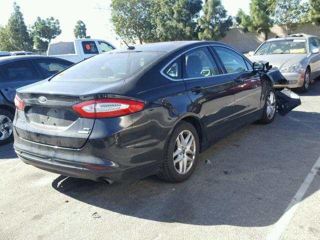 3FA6P0HRXDR242329 - 2013 FORD FUSION SE BLACK photo 4