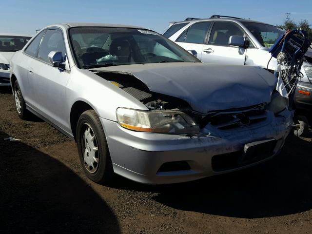 1HGCG326X2A034313 - 2002 HONDA ACCORD LX SILVER photo 1