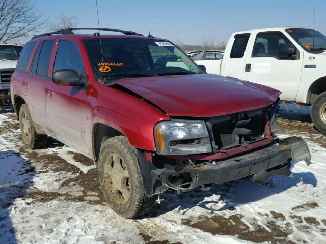 1GNDT13S252286660 - 2005 CHEVROLET TRAILBLAZE RED photo 1