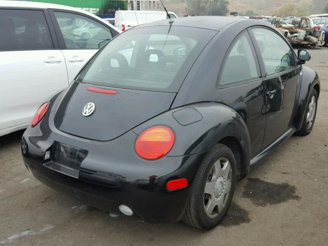 3VWCC21C6XM432959 - 1999 VOLKSWAGEN NEW BEETLE BLACK photo 4