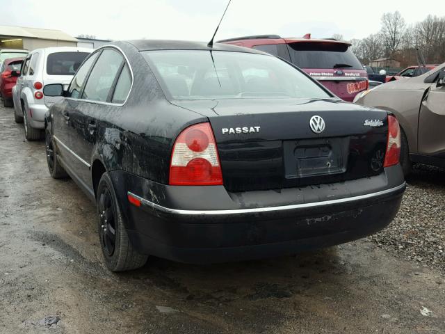 WVWPD63B41E116941 - 2001 VOLKSWAGEN PASSAT GLS BLACK photo 3