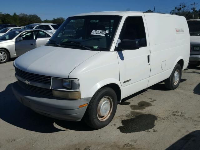 1GCDM19W2XB101669 - 1999 CHEVROLET ASTRO WHITE photo 2