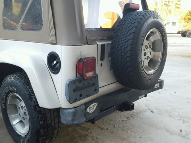 1J4FA59S51P340739 - 2001 JEEP WRANGLER / WHITE photo 9