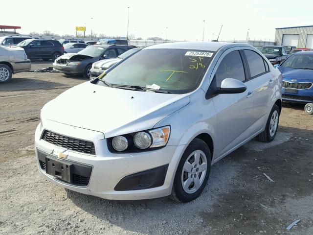 1G1JA5SH3G4107217 - 2016 CHEVROLET SONIC LS SILVER photo 2