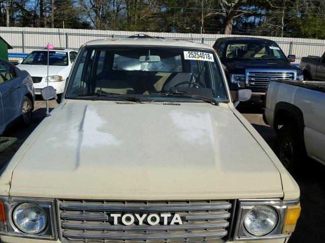 JT3FJ60G3D0067984 - 1983 TOYOTA LANDCRUISE TAN photo 7