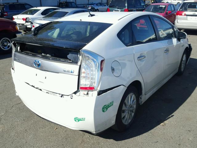 JTDKN3DP6E3054203 - 2014 TOYOTA PRIUS PLUG WHITE photo 4