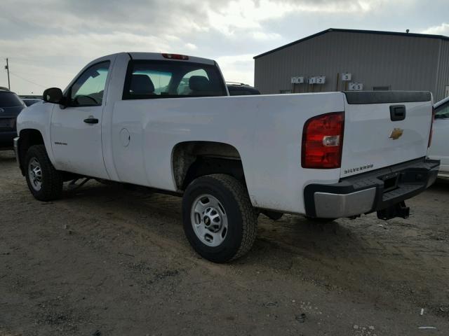 1GC0CVCGXBF204706 - 2011 CHEVROLET SILVERADO WHITE photo 3