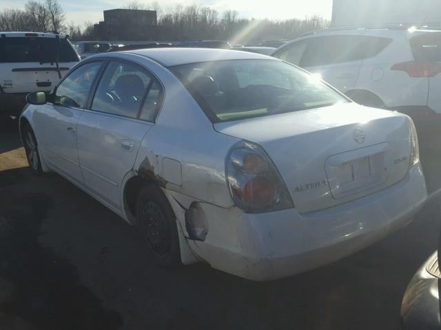 1N4AL11E54C136596 - 2004 NISSAN ALTIMA BAS WHITE photo 3