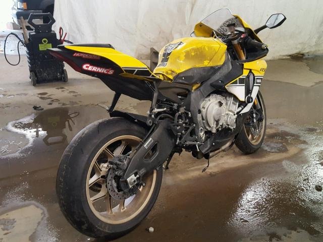 JYARN39EXGA002590 - 2016 YAMAHA YZFR1 YELLOW photo 4