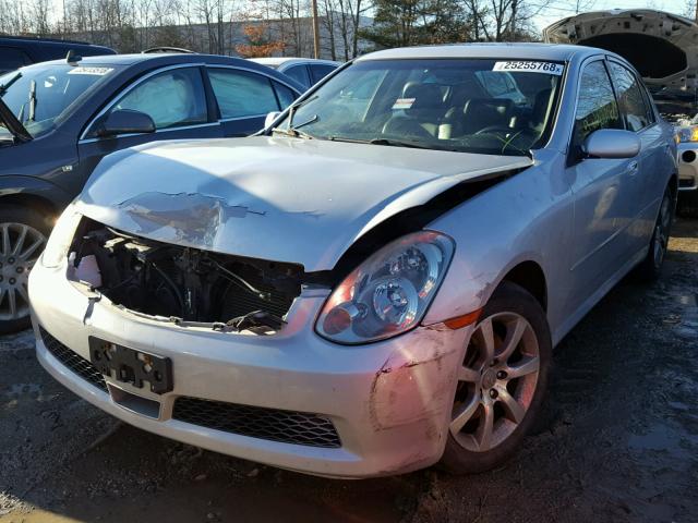 JNKCV51F56M617294 - 2006 INFINITI G35 SILVER photo 2