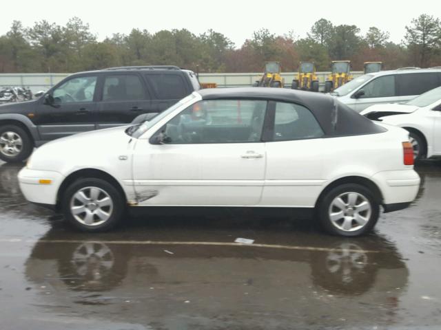 3VWDC21V71M810185 - 2001 VOLKSWAGEN CABRIO GLX 白色 照片 9