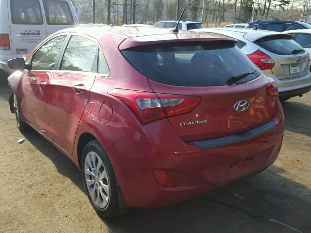 KMHD35LH3GU283953 - 2016 HYUNDAI ELANTRA GT RED photo 3