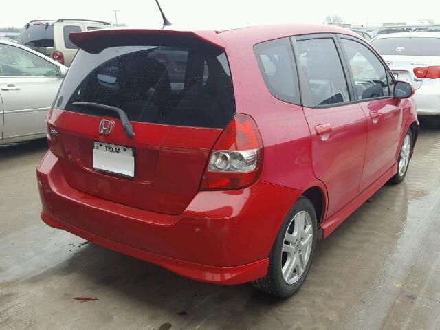 JHMGD38678S004610 - 2008 HONDA FIT SPORT RED photo 4