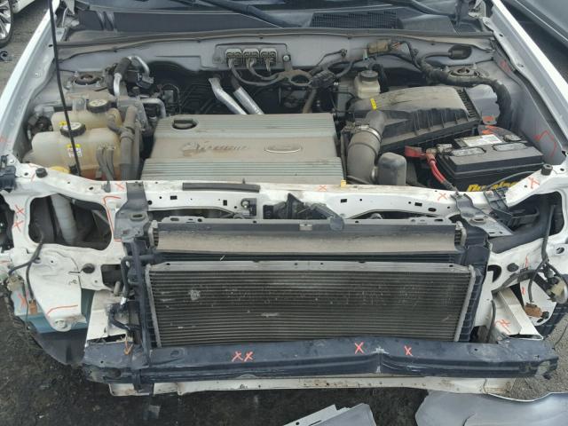 1FMCU49H88KD76524 - 2008 FORD ESCAPE HEV WHITE photo 7