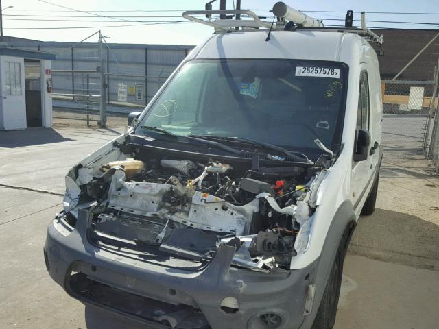 NM0LS7AN8CT083834 - 2012 FORD TRANSIT CO WHITE photo 2