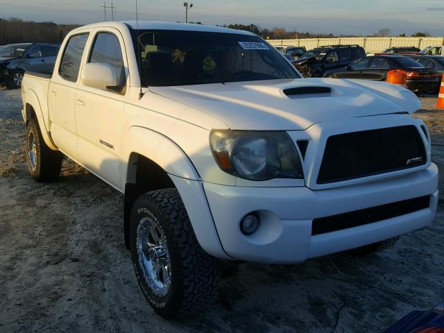 3TMJU4GN7AM102041 - 2010 TOYOTA TACOMA DOU WHITE photo 1