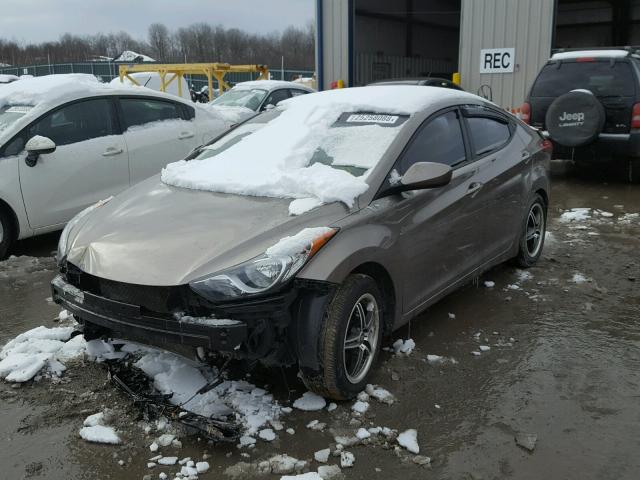 5NPDH4AE0CH096926 - 2012 HYUNDAI ELANTRA GL TAN photo 2